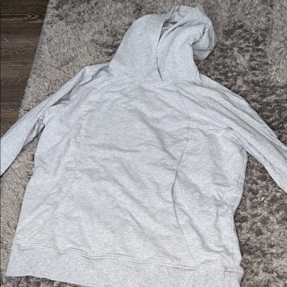 lulu lemon sweatshirt